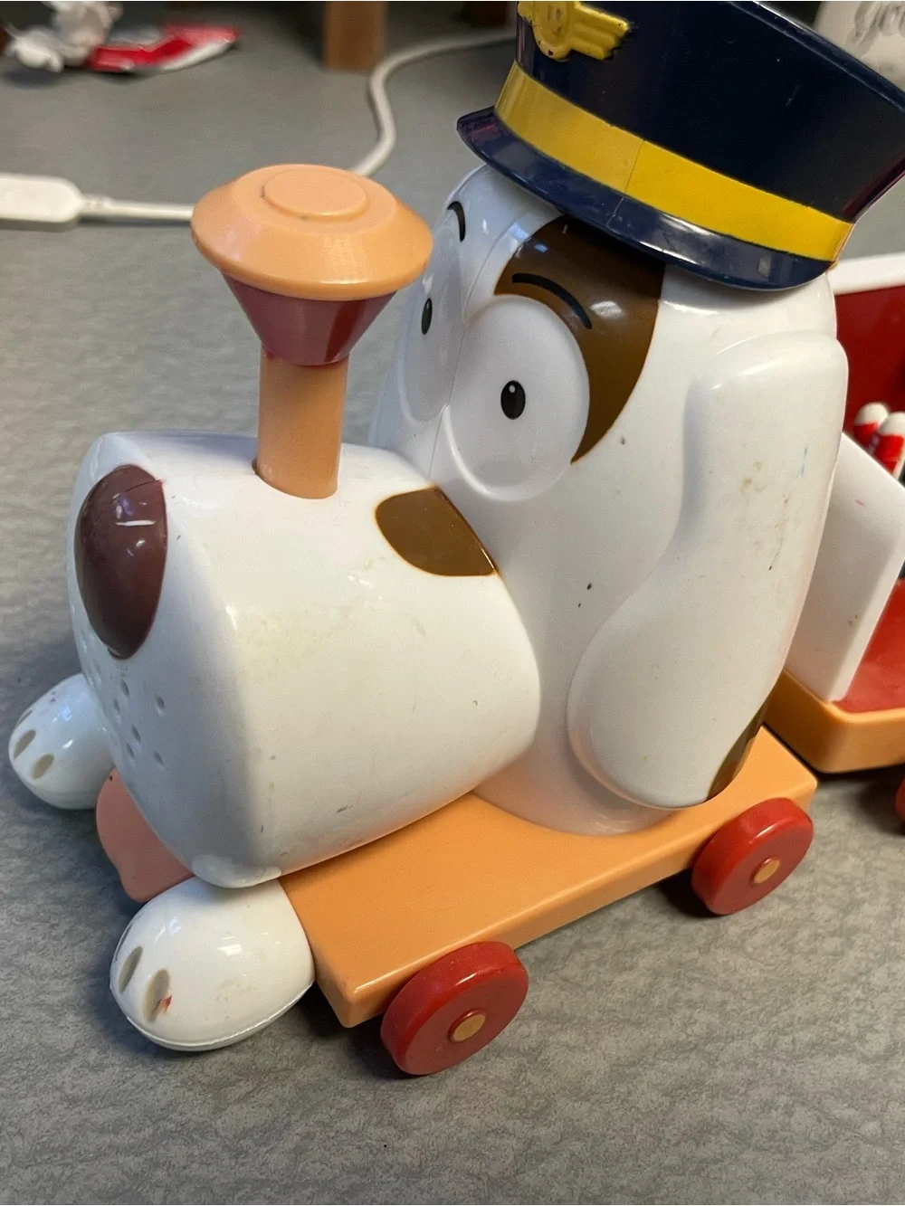 Tickety Toc Pufferty Dog Train